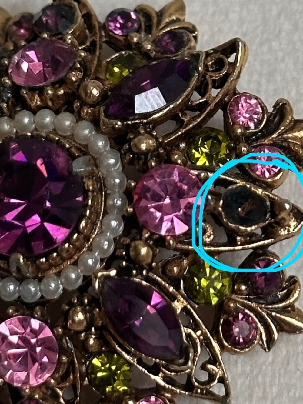 Vintage Florenza Brooch Amethyst Purple Pink Olivine Rhinestone Pearl - Picture 6 of 7